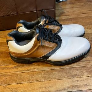 footjoy contour series spiked golf shoes